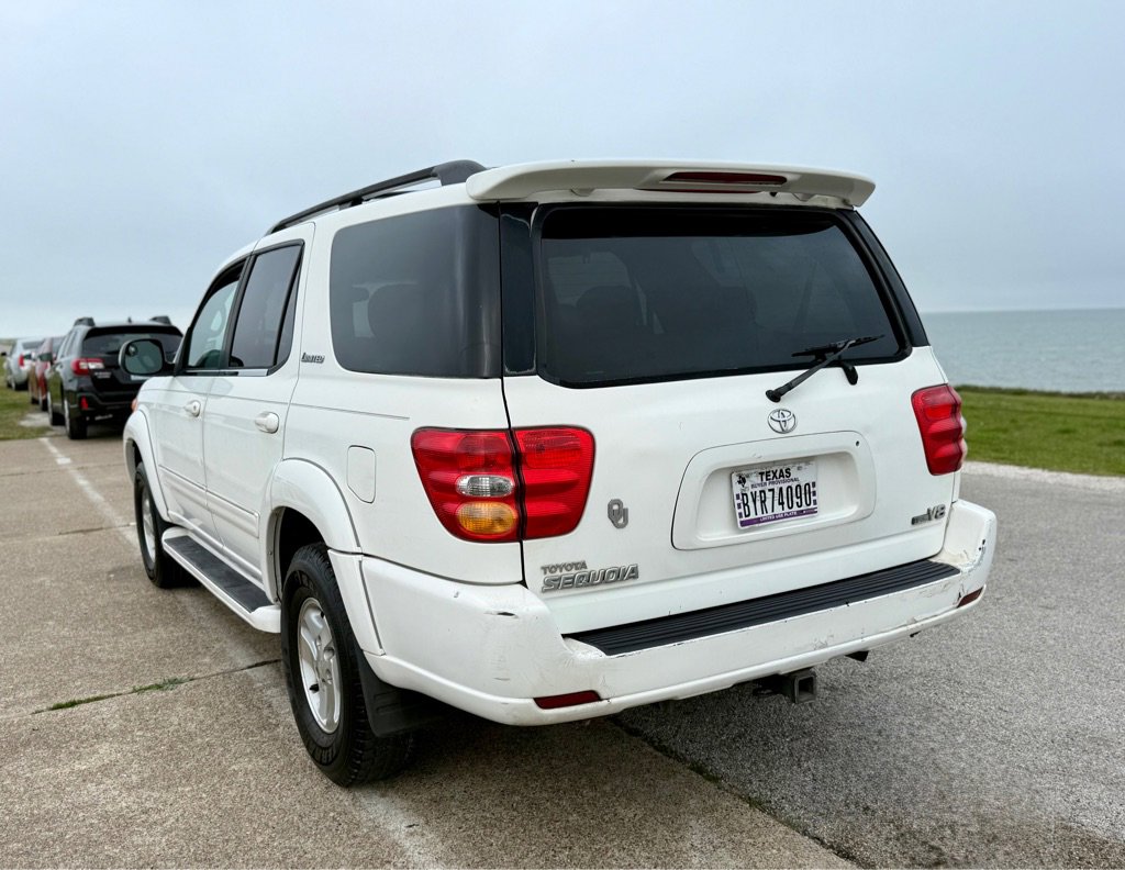 Used 2002 Toyota Sequoia Limited RWD image 7