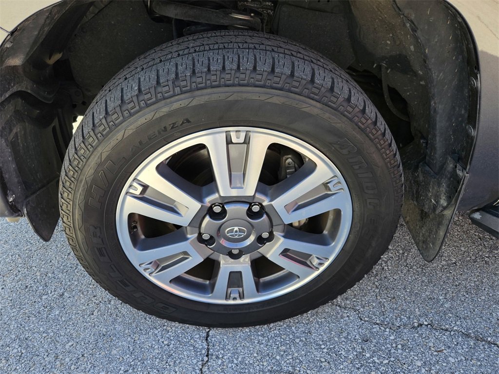 Used 2019 Toyota Tundra Platinum image 41