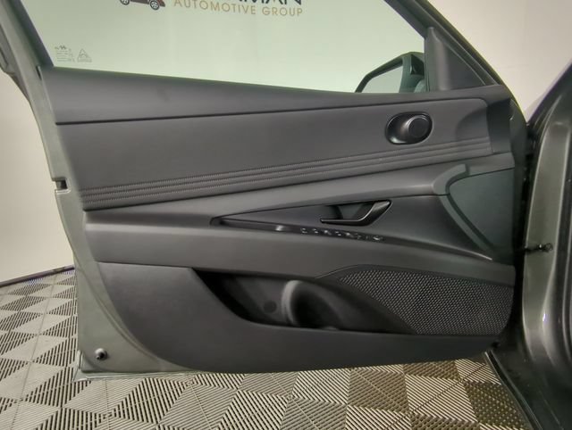 New 2026 Hyundai Elantra Sport FWD image 29