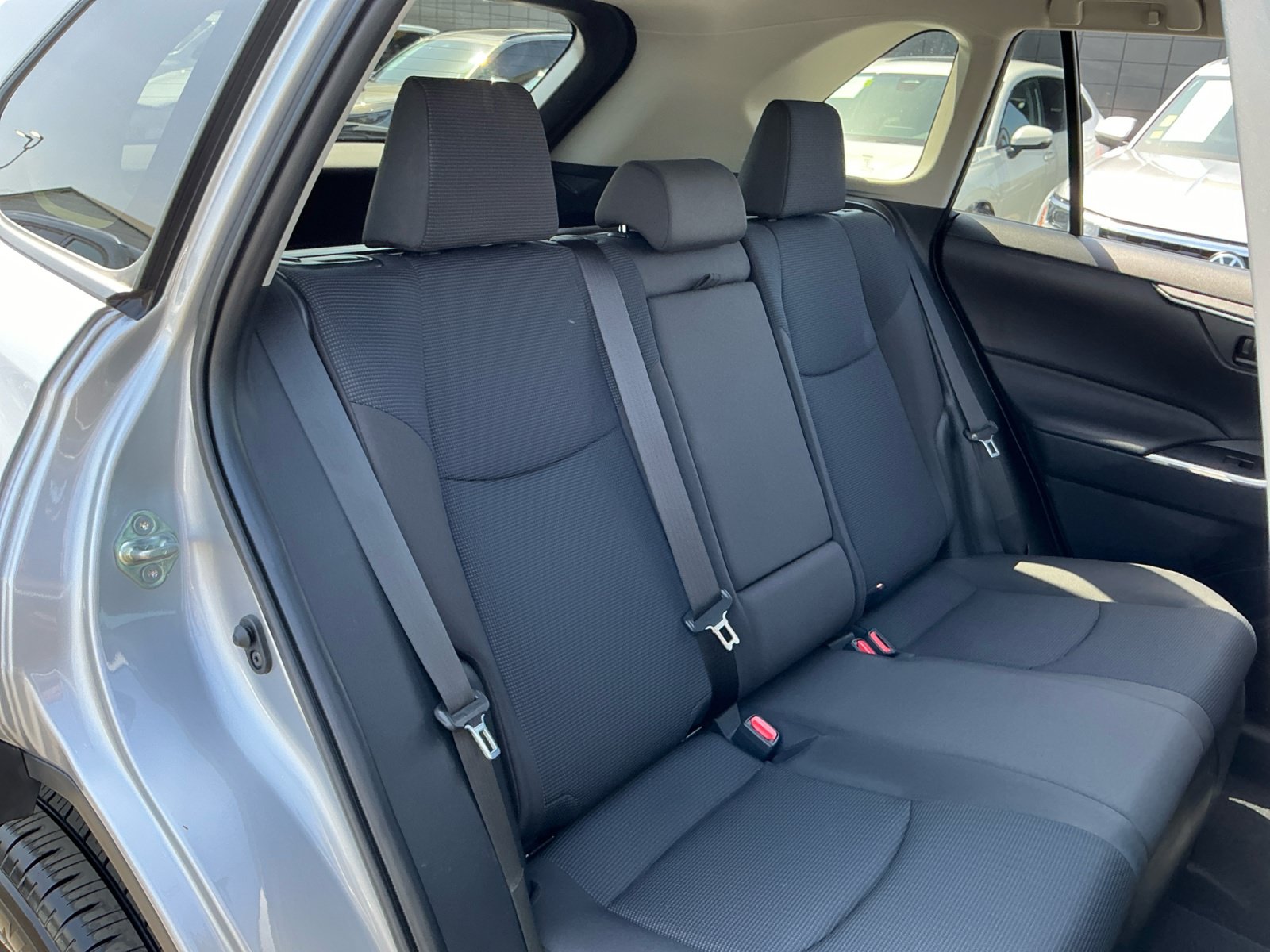 Used 2025 Toyota RAV4 LE AWD/4WD image 20
