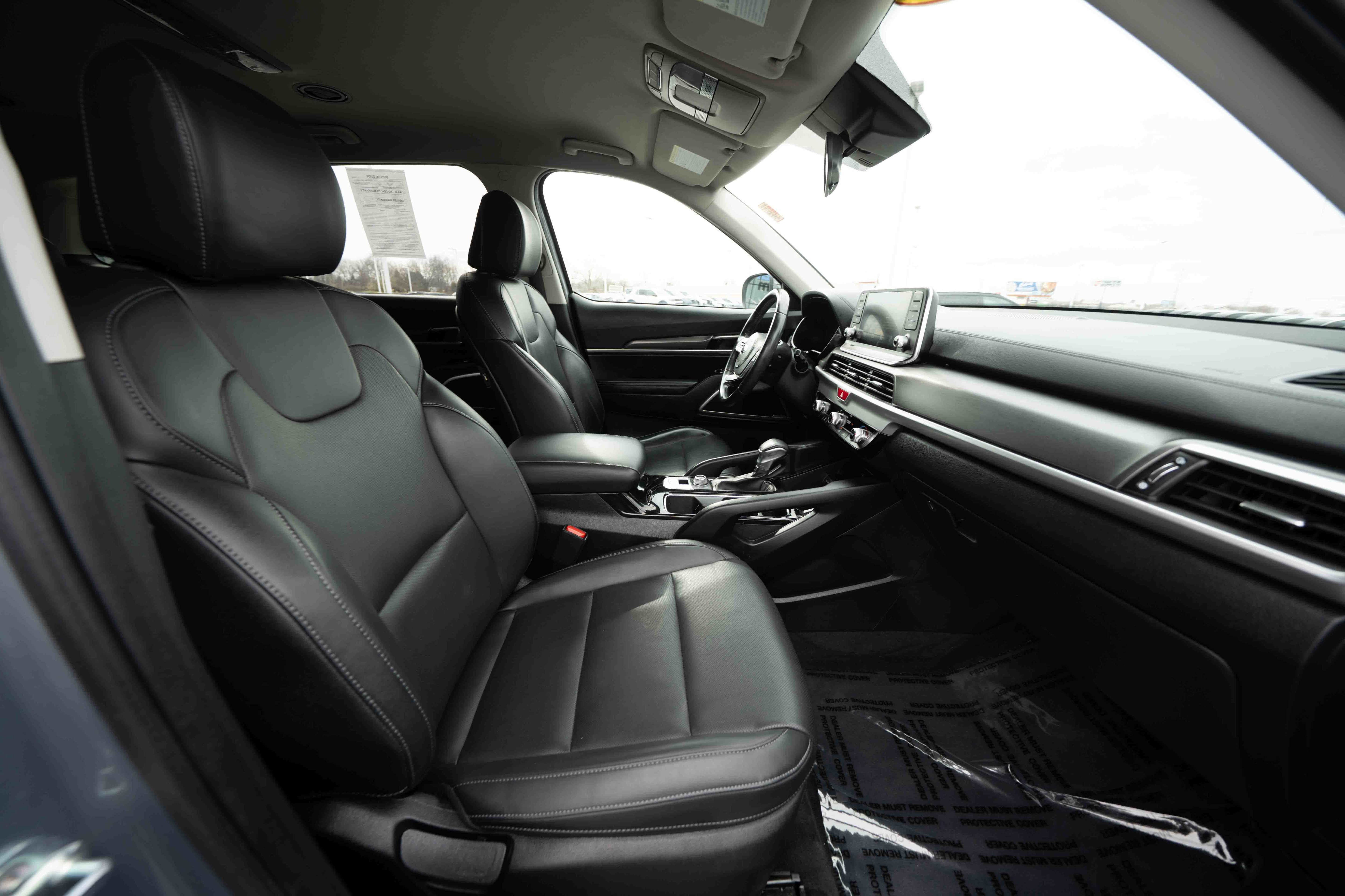 Used 2021 Kia Telluride LX image 27