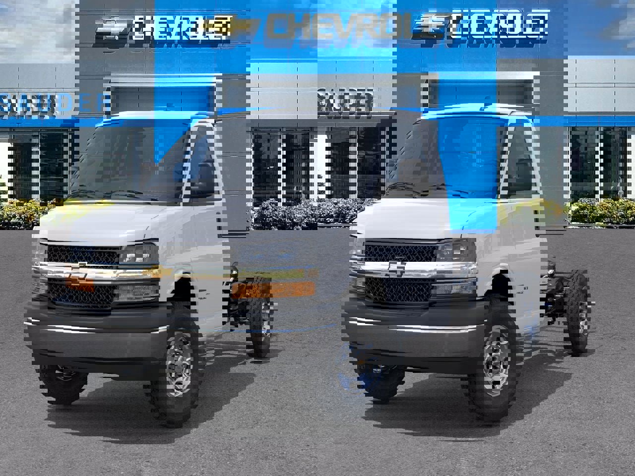 New 2025 Chevrolet Express 3500 w/ Power Convenience Package image 9