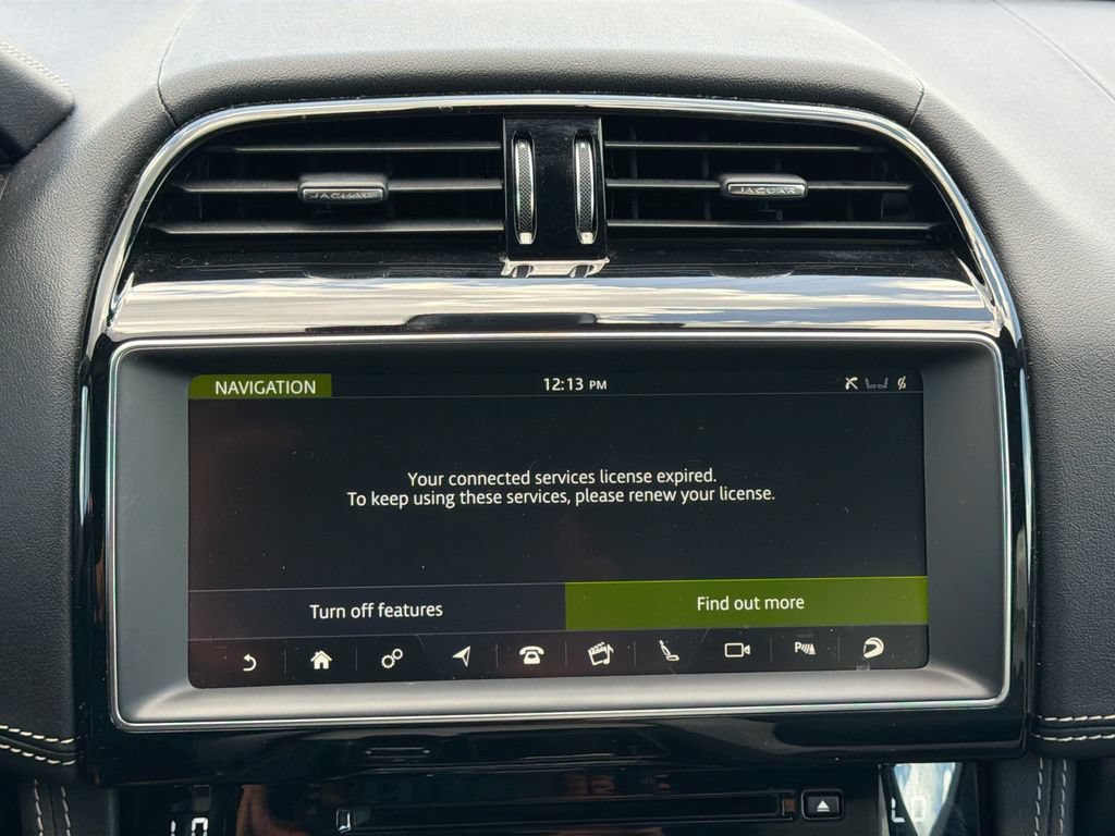 Used 2020 Jaguar F-PACE S AWD/4WD image 22