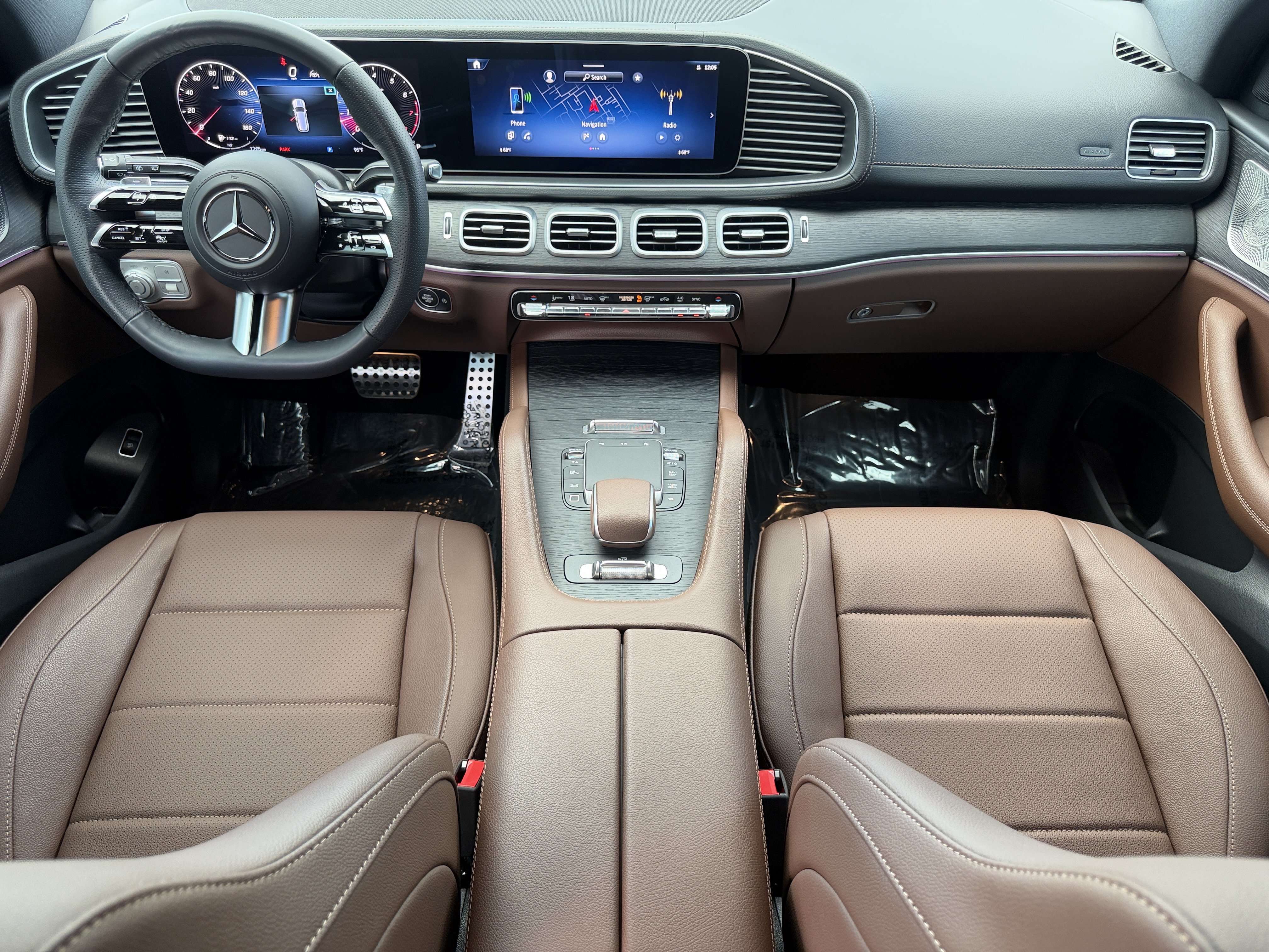 Used 2025 Mercedes-Benz GLS 450 4MATIC image 14