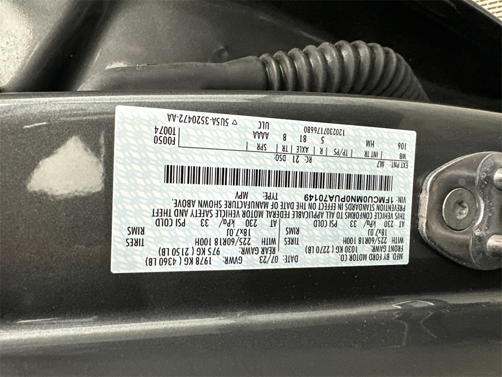 Used 2023 Ford Escape ST-Line w/ Tech Pack #1 image 35