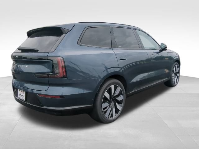 New 2025 Volvo EX90 Ultra image 8
