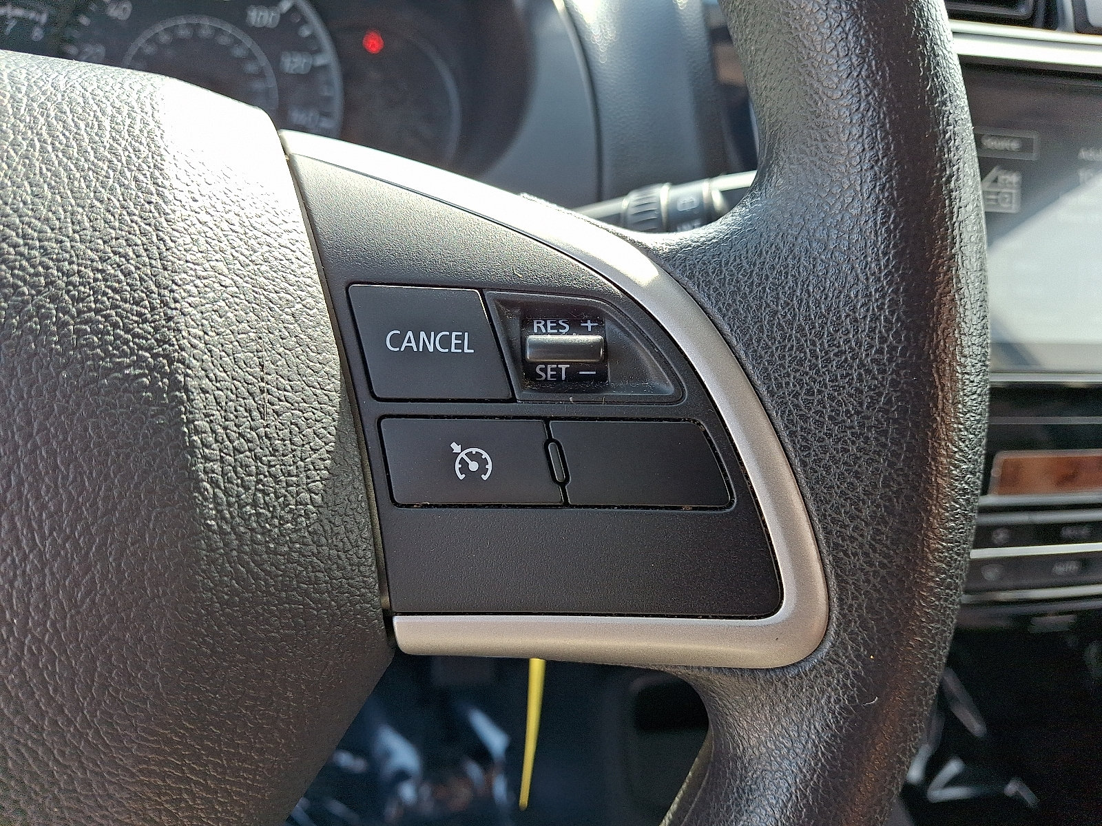 Used 2024 Mitsubishi Mirage ES FWD image 20