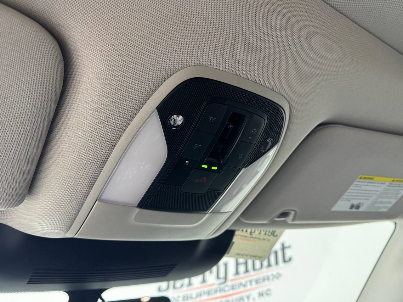 Used 2023 INFINITI QX60 Luxe w/ Performance Audio Package image 27