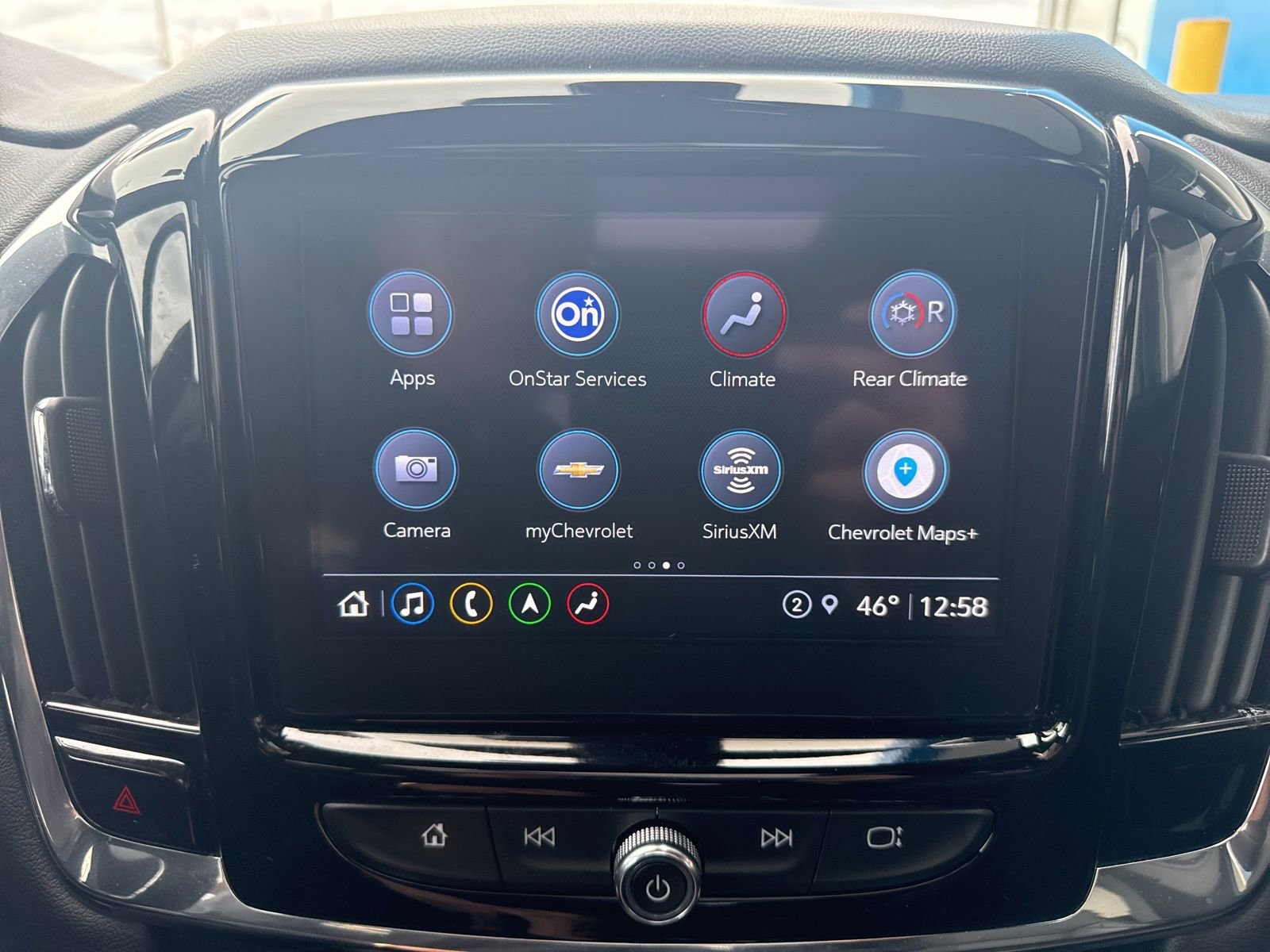 Used 2023 Chevrolet Traverse RS image 24