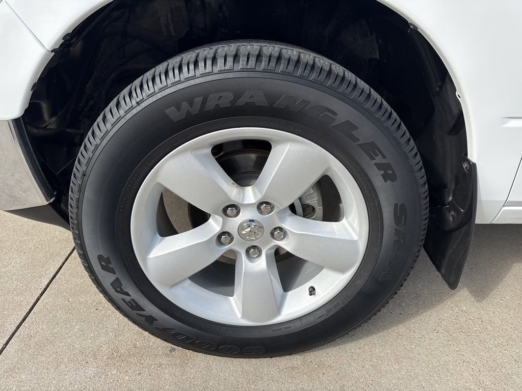 Used 2024 RAM 1500 Tradesman w/ Tradesman SXT Package image 4