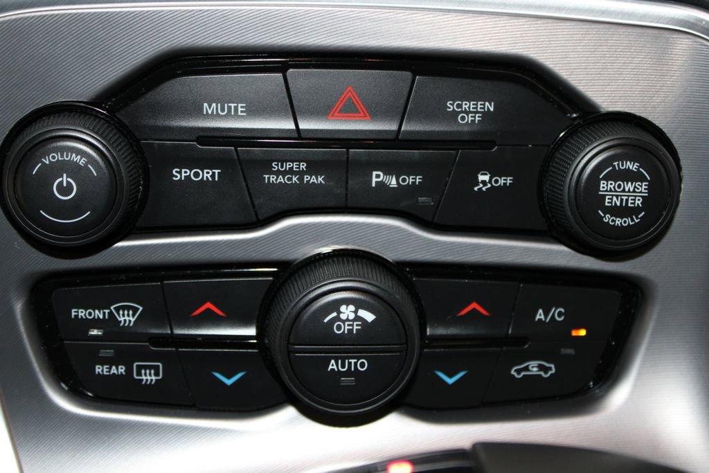 Used 2022 Dodge Challenger GT w/ Blacktop Package RWD image 33