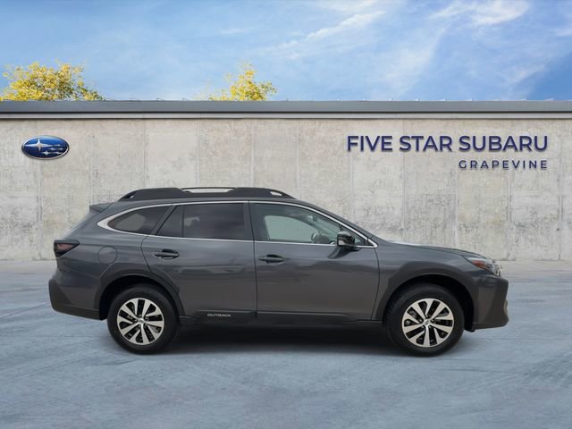 Used 2025 Subaru Outback Premium image 9