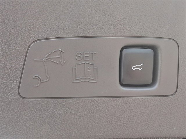 Certified 2022 Lincoln Corsair Reserve w/ Equipment Group 201A image 30