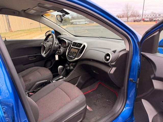 Used 2019 Chevrolet Sonic LT image 23