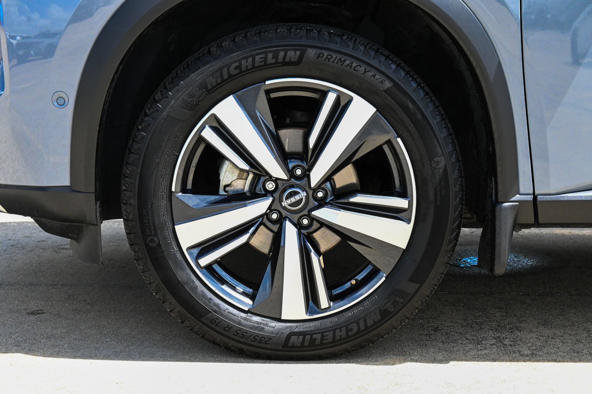 Used 2023 Nissan Rogue Platinum w/ Platinum Premium Package AWD/4WD image 29