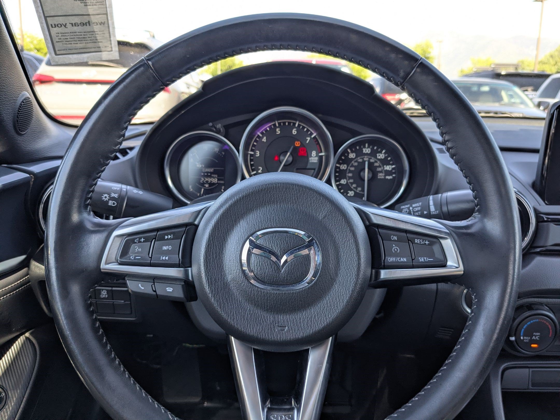 Used 2021 MAZDA MX-5 Miata Club w/ Appearance Package RWD image 18