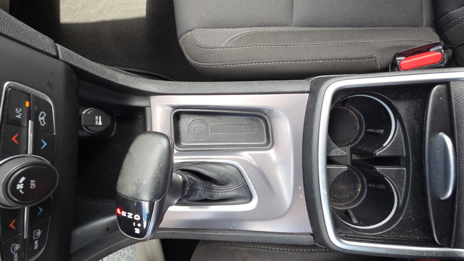 Used 2020 Dodge Charger SXT image 31