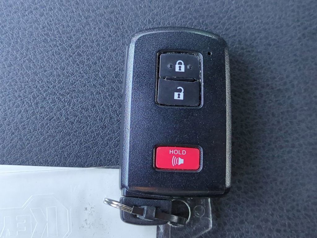 Used 2021 Toyota Tacoma TRD Pro image 31