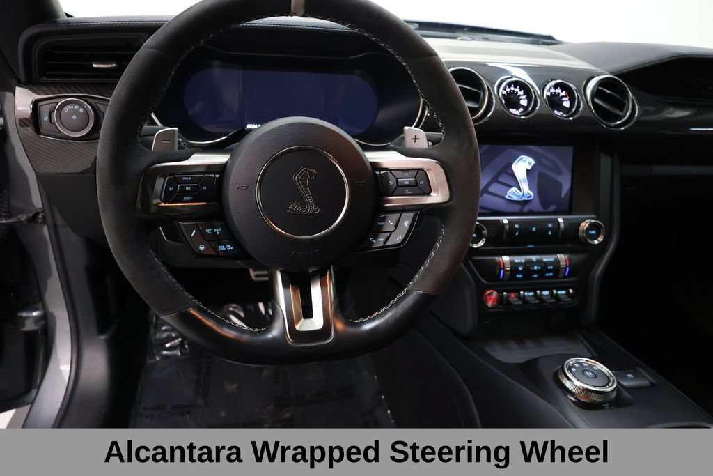 Used 2022 Ford Mustang Shelby GT500 w/ Carbon Fiber Track Pack RWD image 42