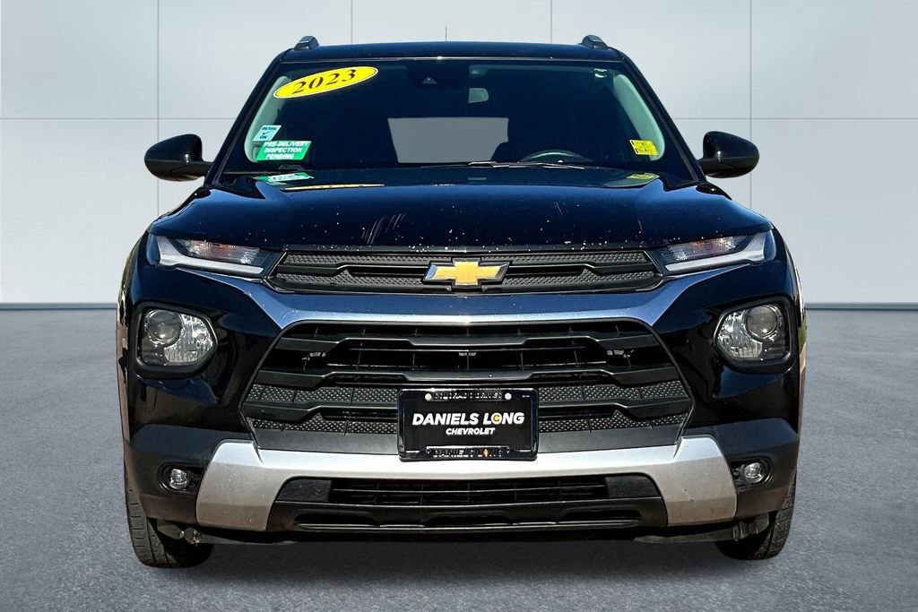 Used 2023 Chevrolet TrailBlazer LT image 3