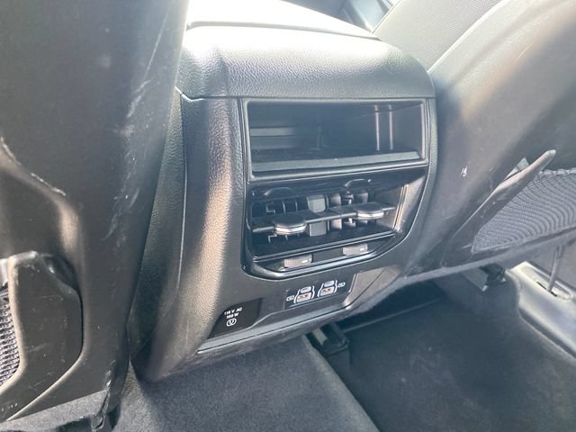 Used 2023 Jeep Grand Cherokee Altitude AWD/4WD image 19