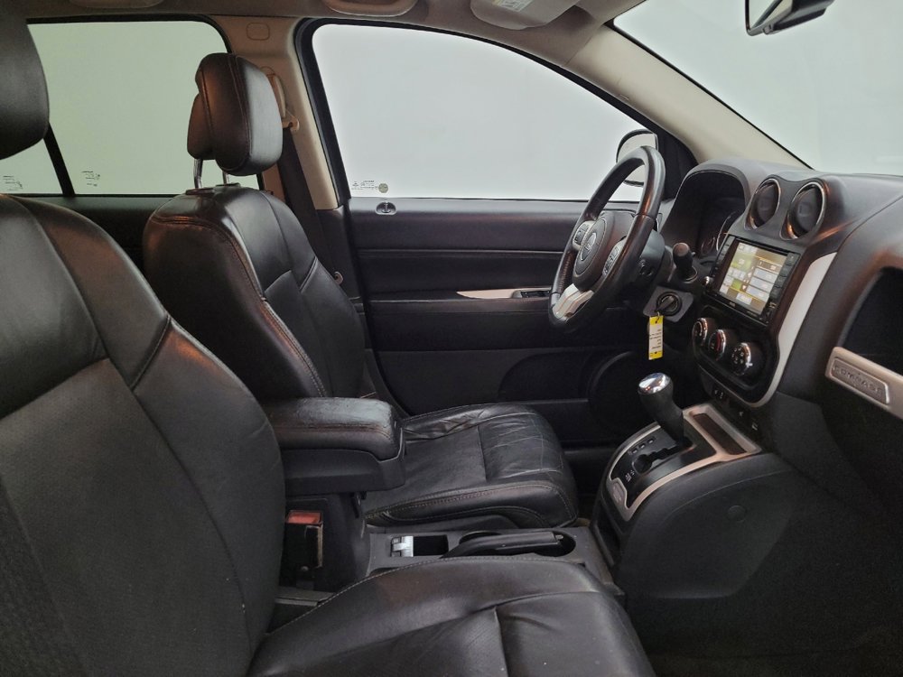 Used 2016 Jeep Compass High Altitude image 21