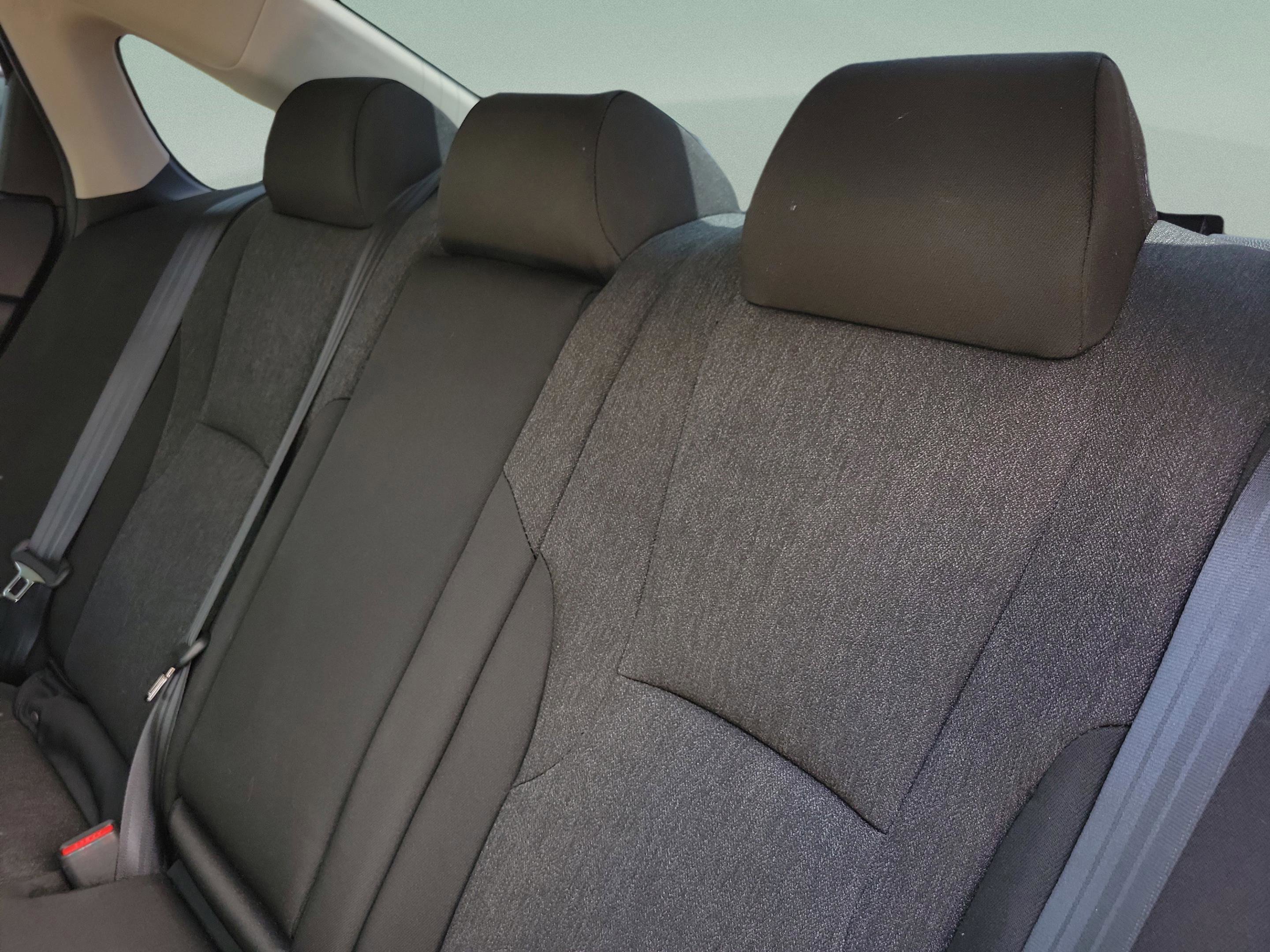 Used 2025 Honda Accord SE image 8