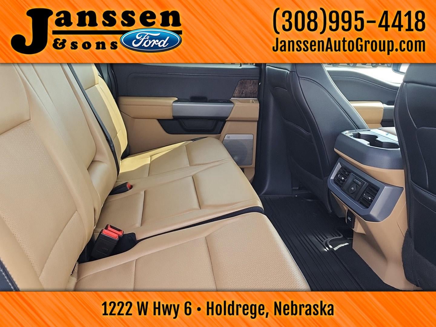 Used 2025 Ford F250 Lariat image 9