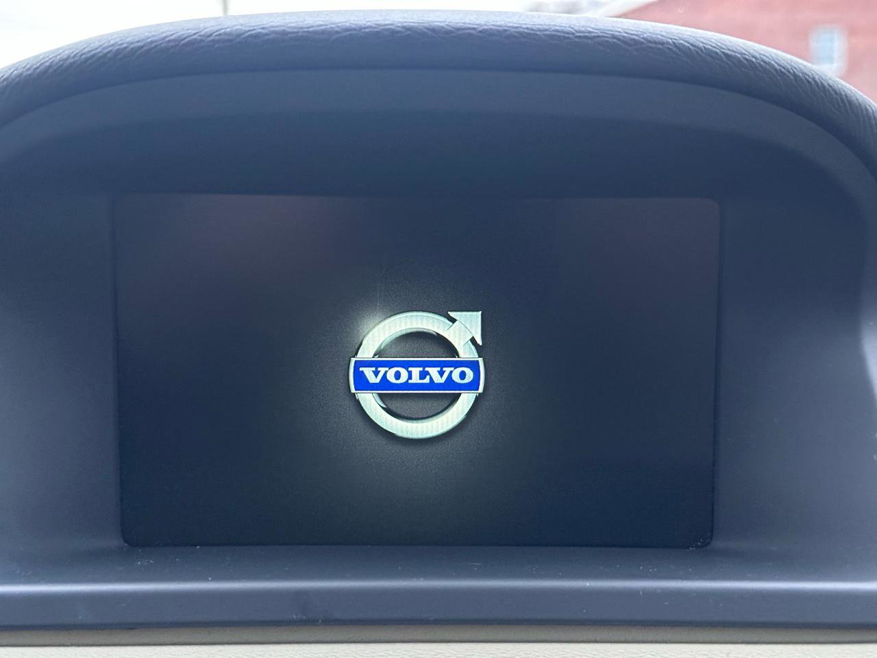 Used 2016 Volvo XC70 T5 Premier image 26