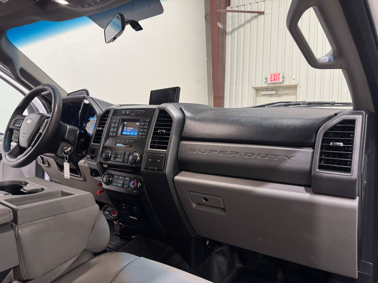 Used 2017 Ford F550 2WD SuperCab Super Duty image 14
