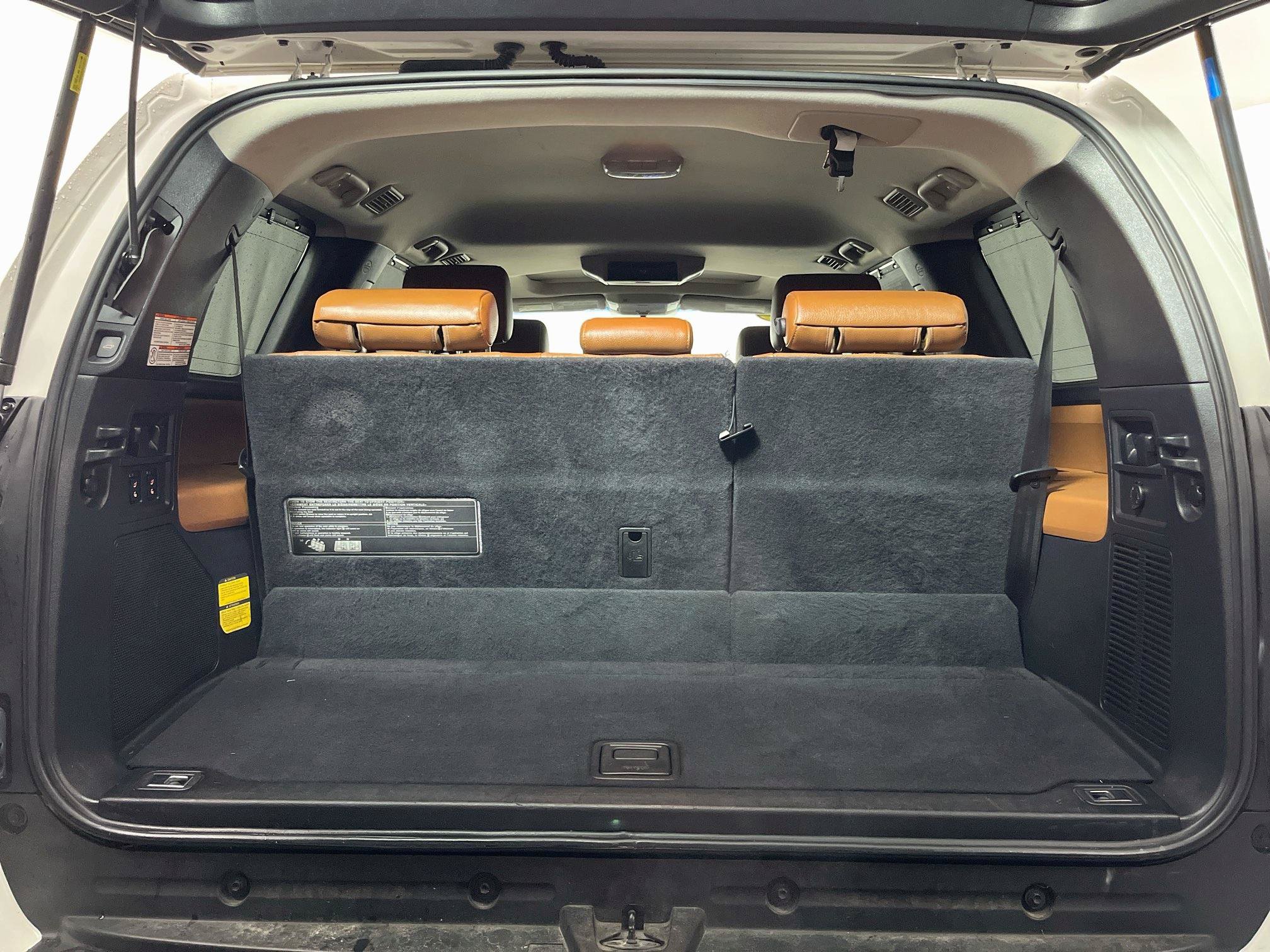 Used 2017 Toyota Sequoia Platinum AWD/4WD image 31