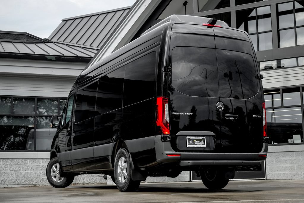 New 2026 Mercedes-Benz Sprinter 2500 image 2
