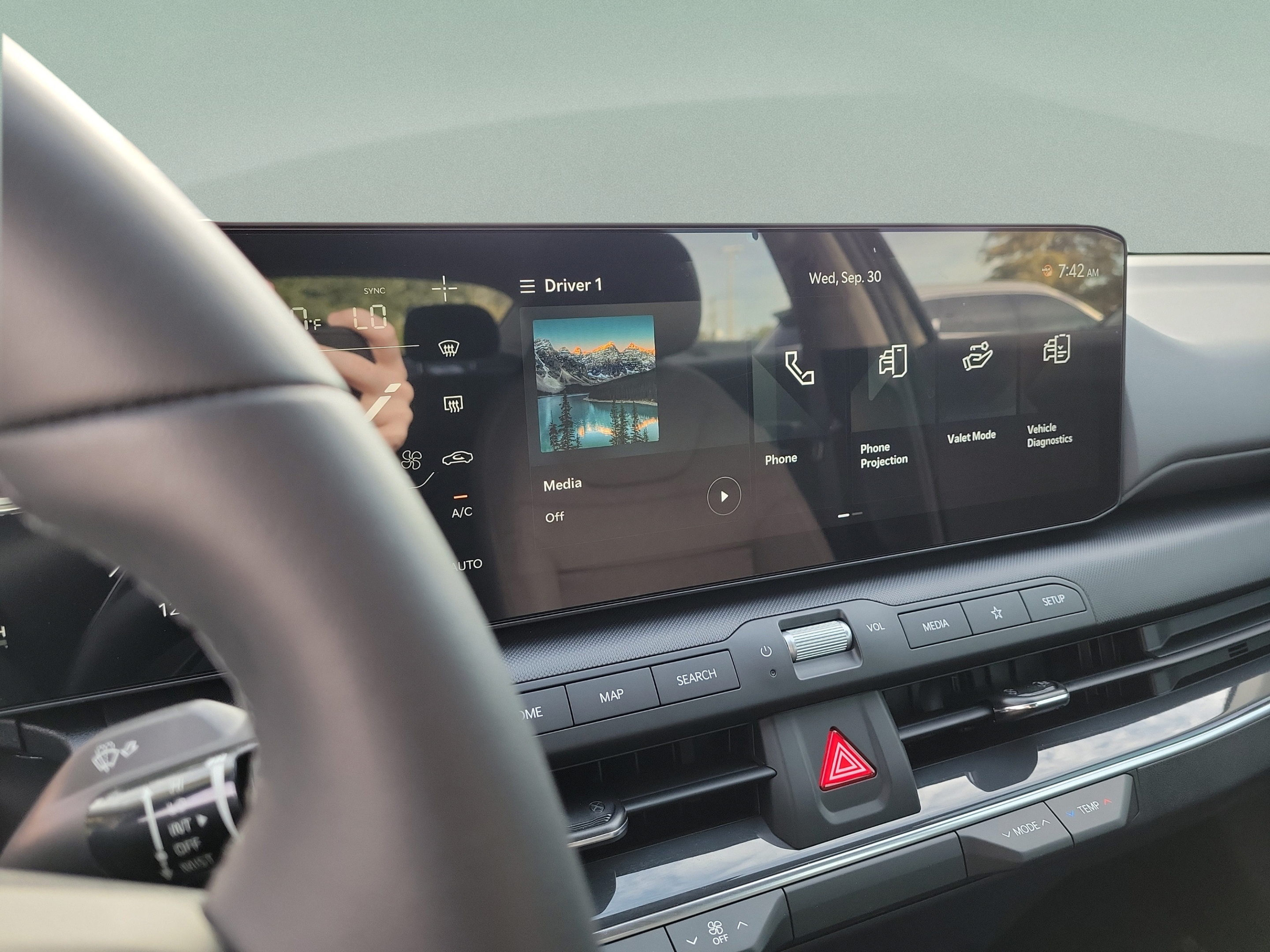 Certified 2025 Kia K4 EX FWD image 21