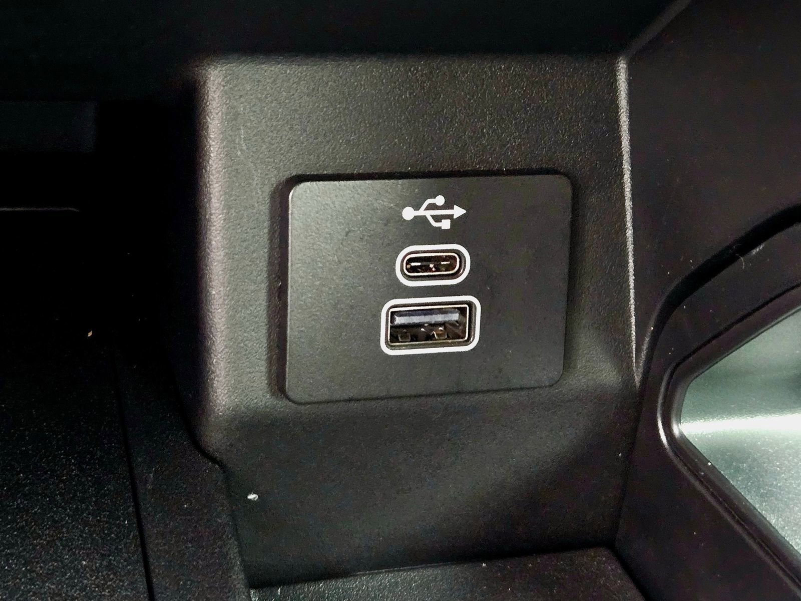 Used 2025 Ford Ranger XL image 17