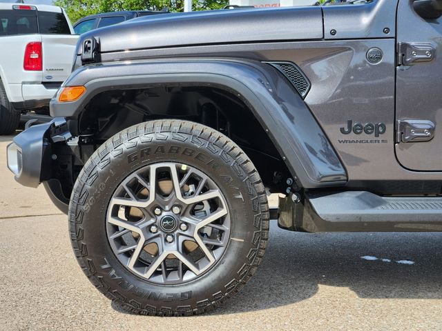 New 2026 Jeep Wrangler Unlimited Sahara image 6