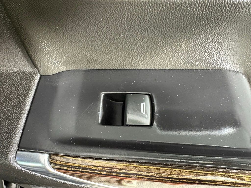 Used 2020 GMC Sierra 1500 Elevation w/ Elevation Value Package AWD/4WD image 46