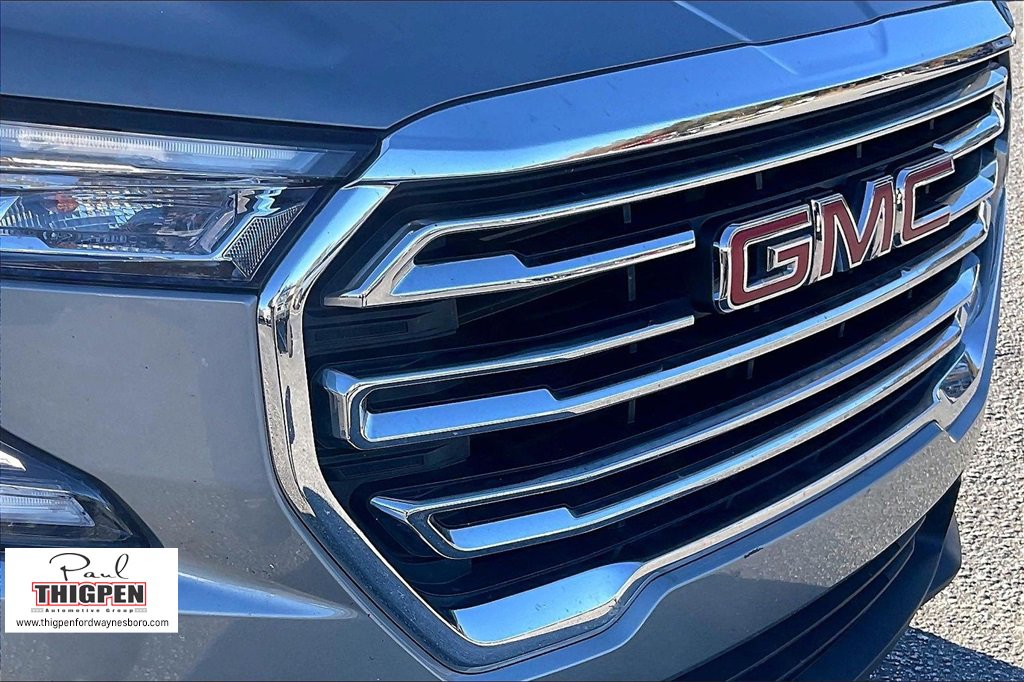 Used 2024 GMC Terrain SLT image 27