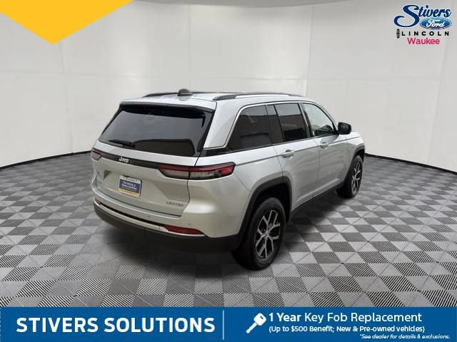 Used 2023 Jeep Grand Cherokee Limited AWD/4WD image 6