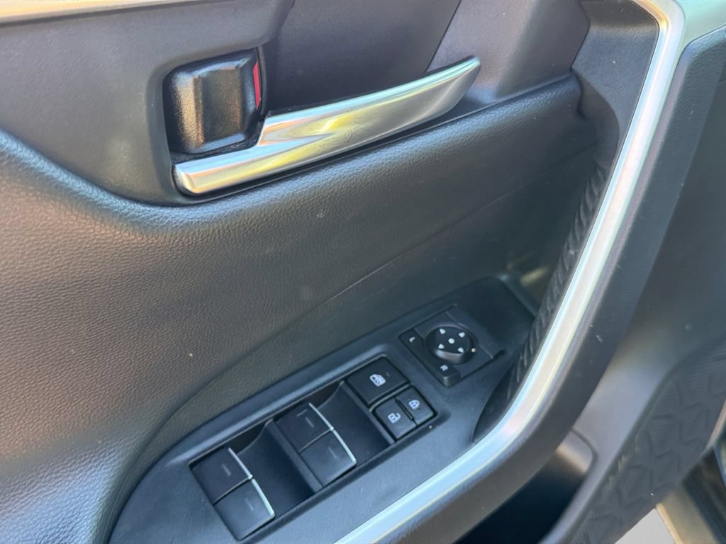 Used 2024 Toyota RAV4 Adventure AWD/4WD image 19
