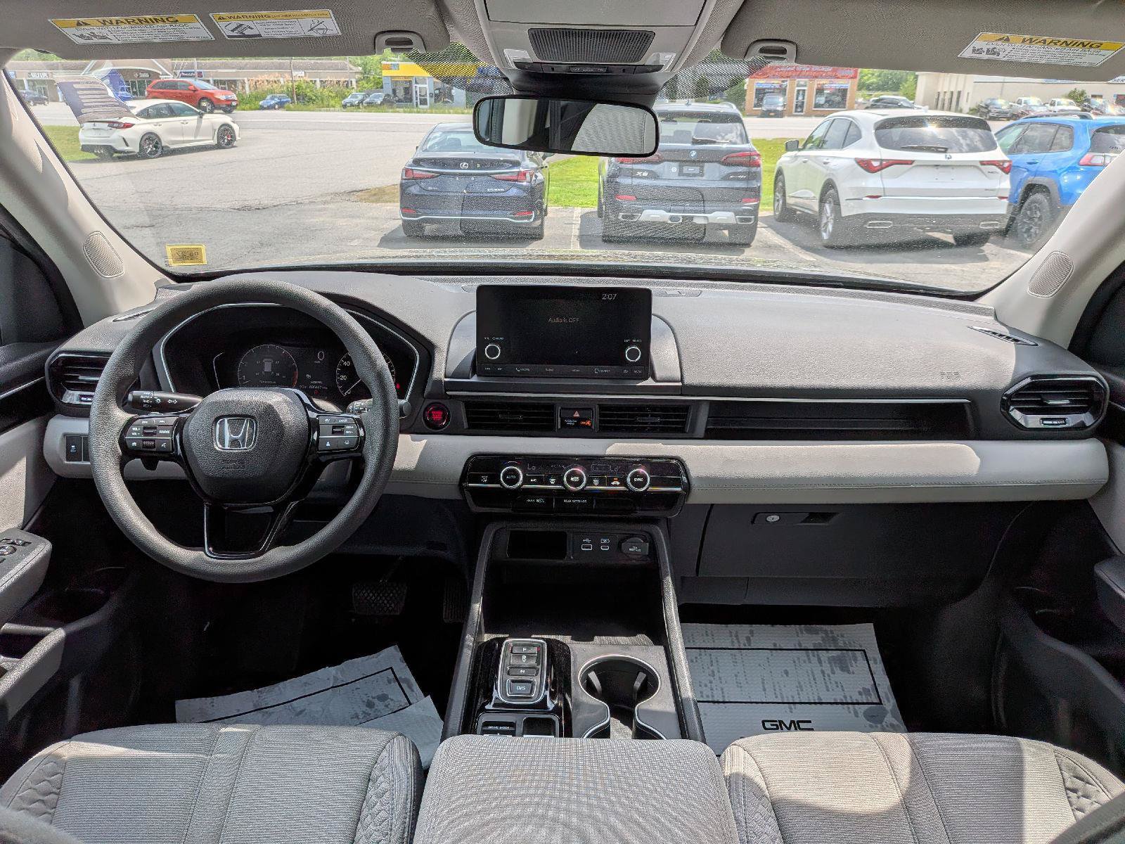 Certified 2023 Honda Pilot LX image 21