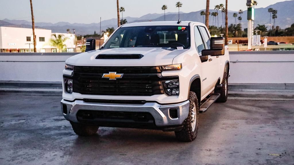 Used 2024 Chevrolet Silverado 2500 W/T w/ WT Convenience Package image 4