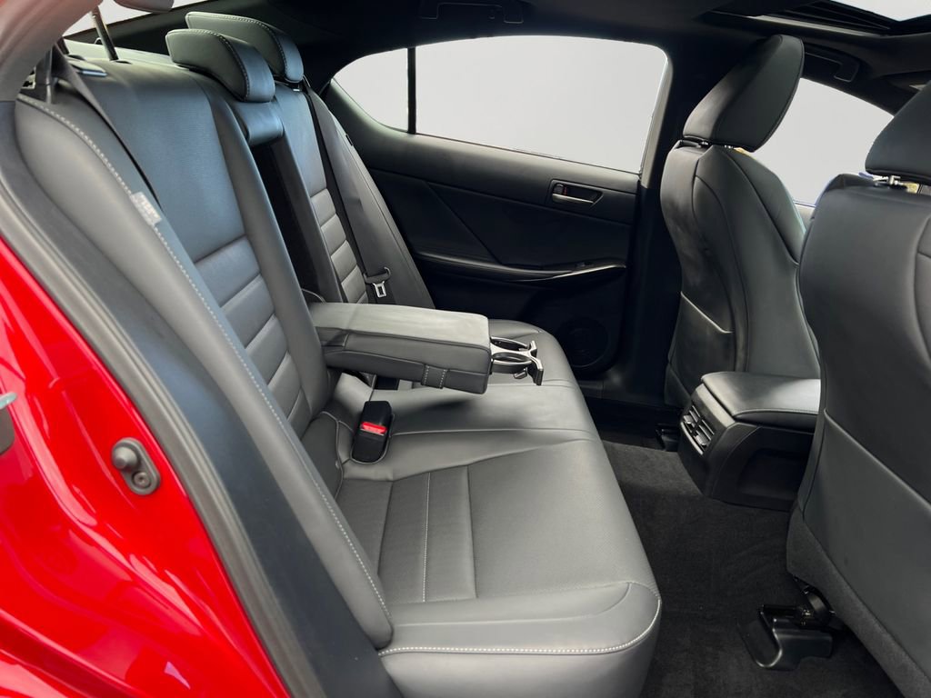 Certified 2023 Lexus IS 350 F Sport image 8