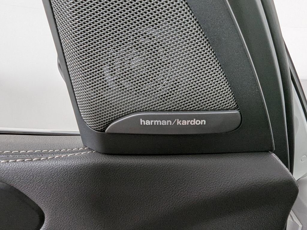 Used 2025 BMW X5 xDrive40i image 13