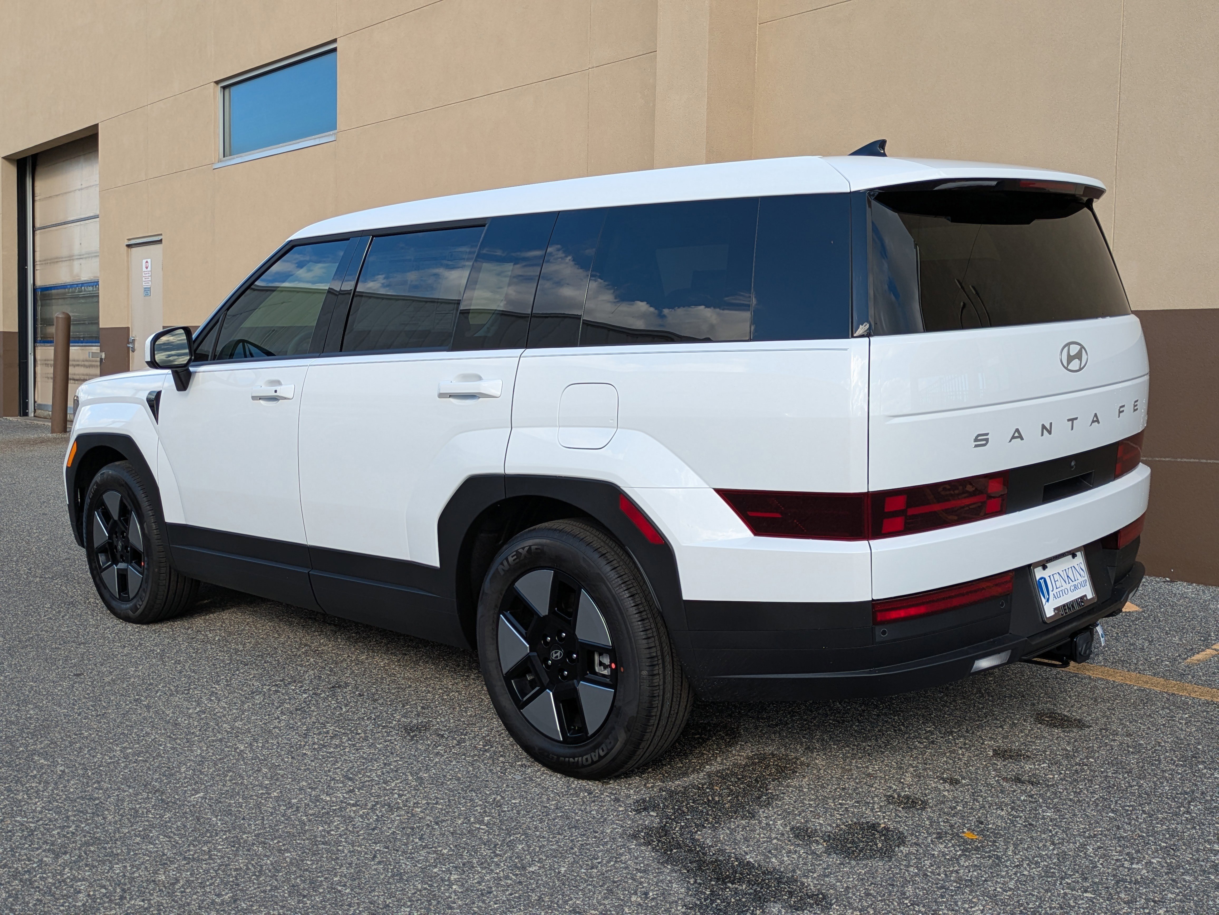 New 2026 Hyundai Santa Fe SE image 7