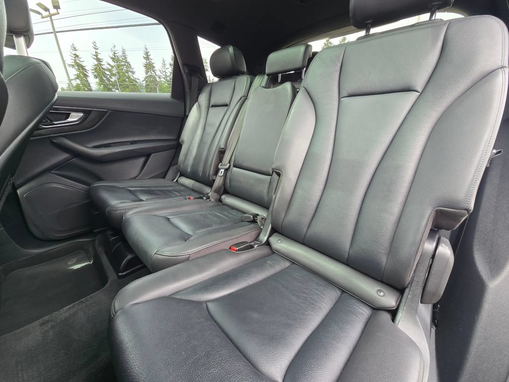 Used 2019 Audi Q7 3.0T Premium AWD/4WD image 9