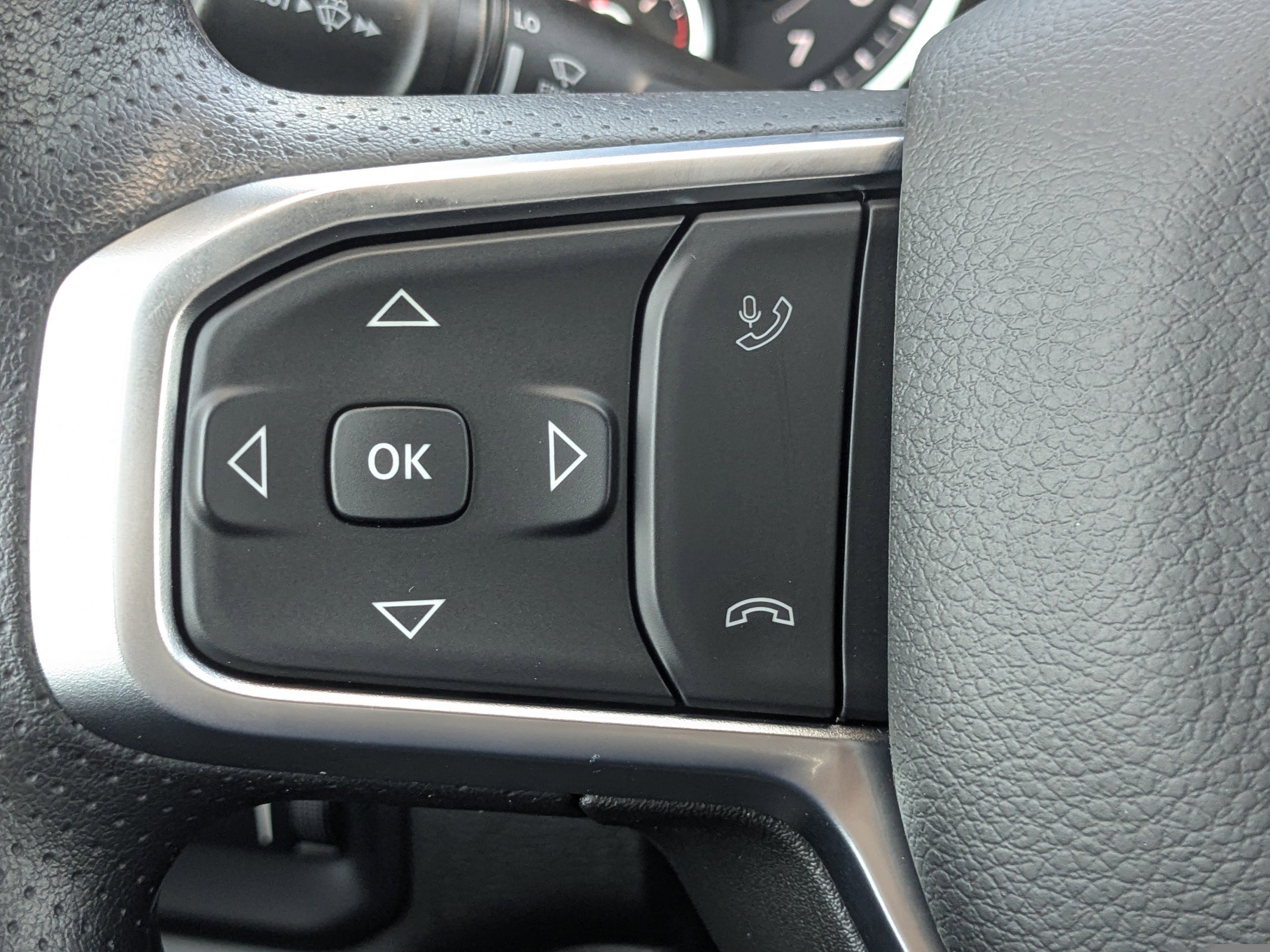 New 2026 RAM 1500 Express image 22