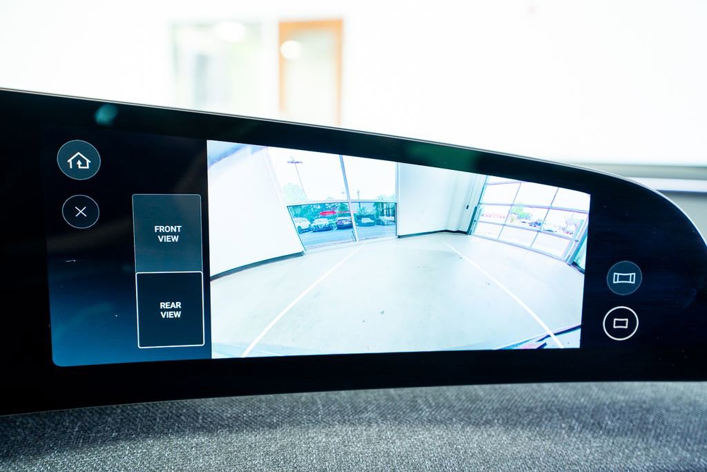 Used 2024 Lucid Air Touring AWD/4WD image 37