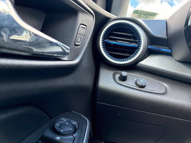 Used 2026 Chevrolet Trax LS FWD image 26