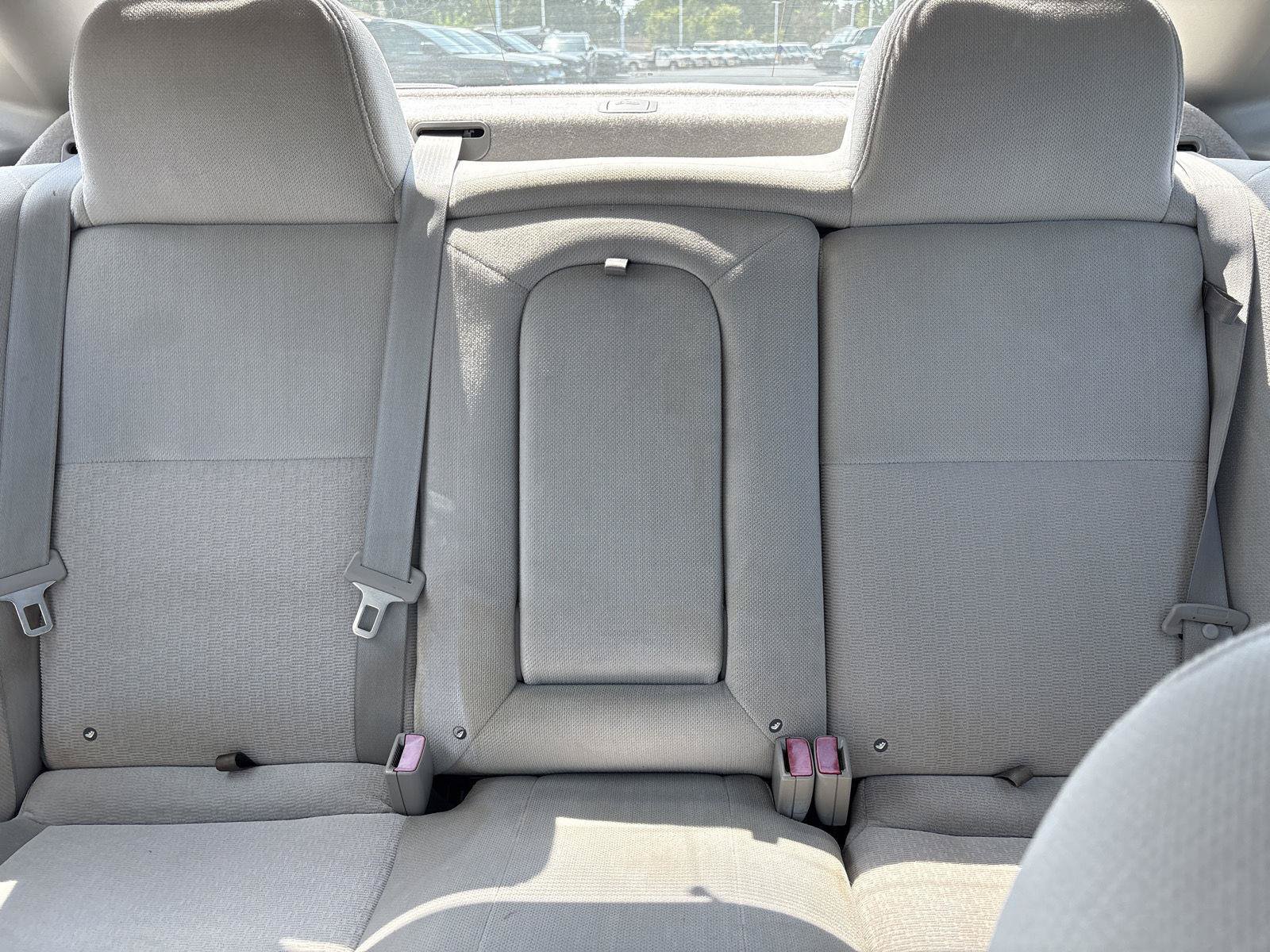 Used 2014 Chevrolet Impala LT w/ LT Sunroof Package FWD image 23