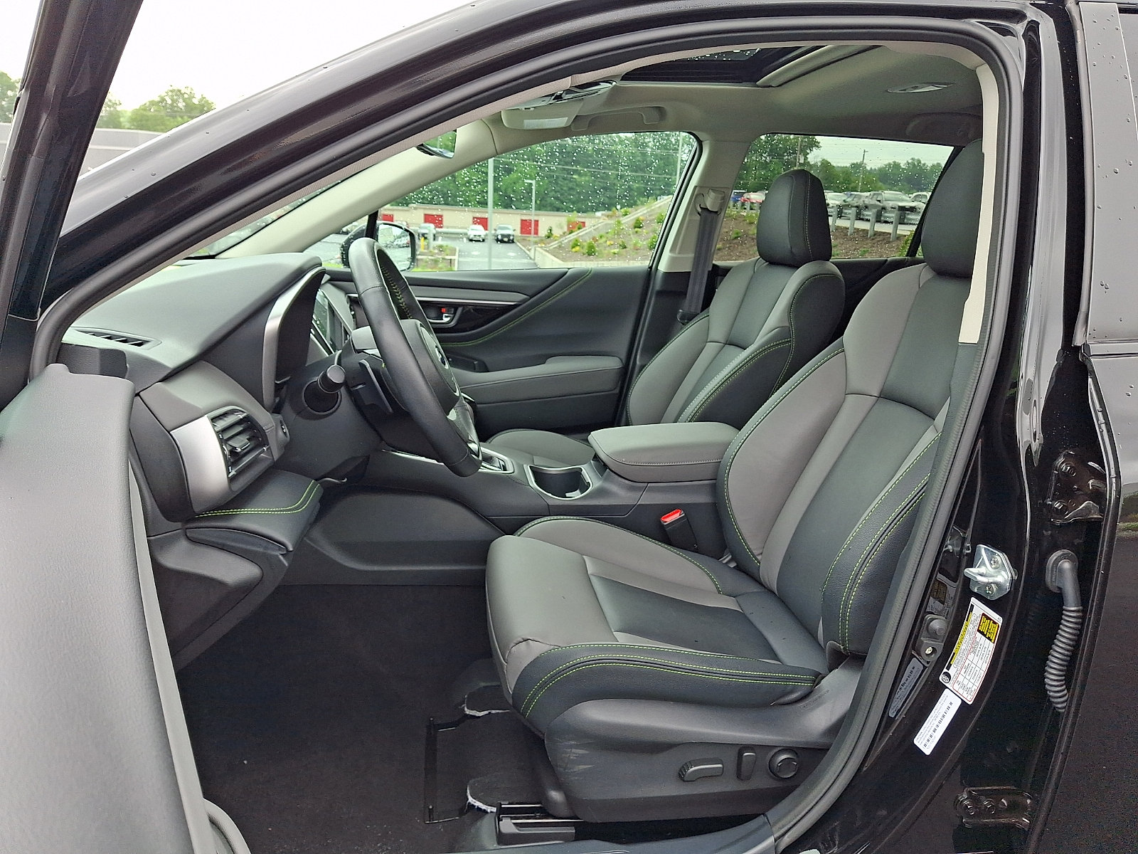Certified 2024 Subaru Outback Onyx Edition AWD/4WD image 14